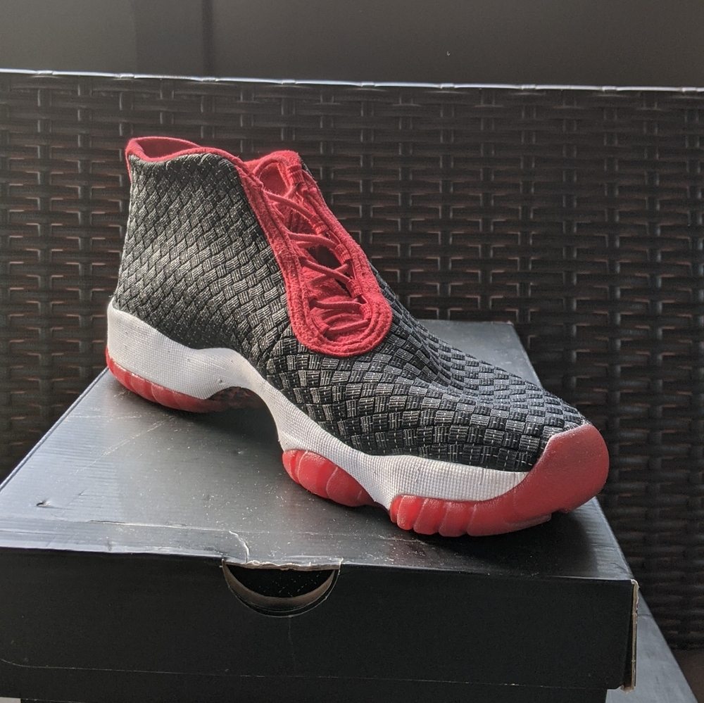 Jordan Futures - Picture 4 of 5